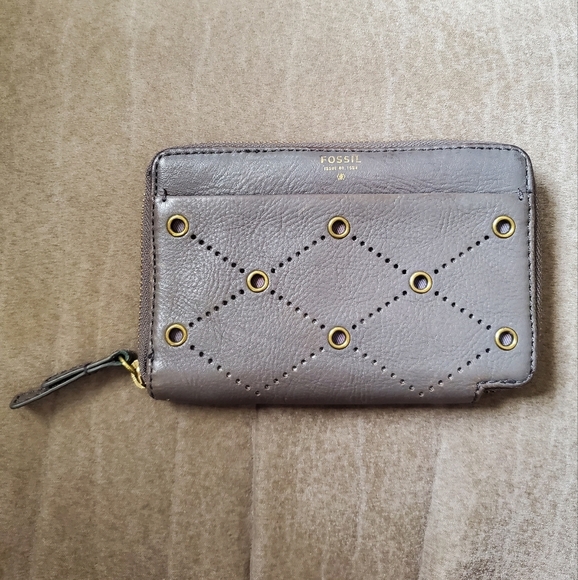 Fossil Leather Grommet Perforated Zip Around Wallet In Grey - Picture 1 of 3
